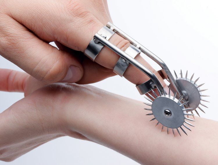 Master Series Spikes Double Finger Pinwheel Main image